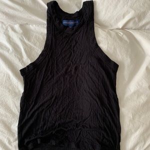 Crew neck tank